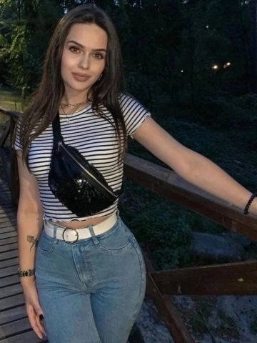 Проститутка Хана